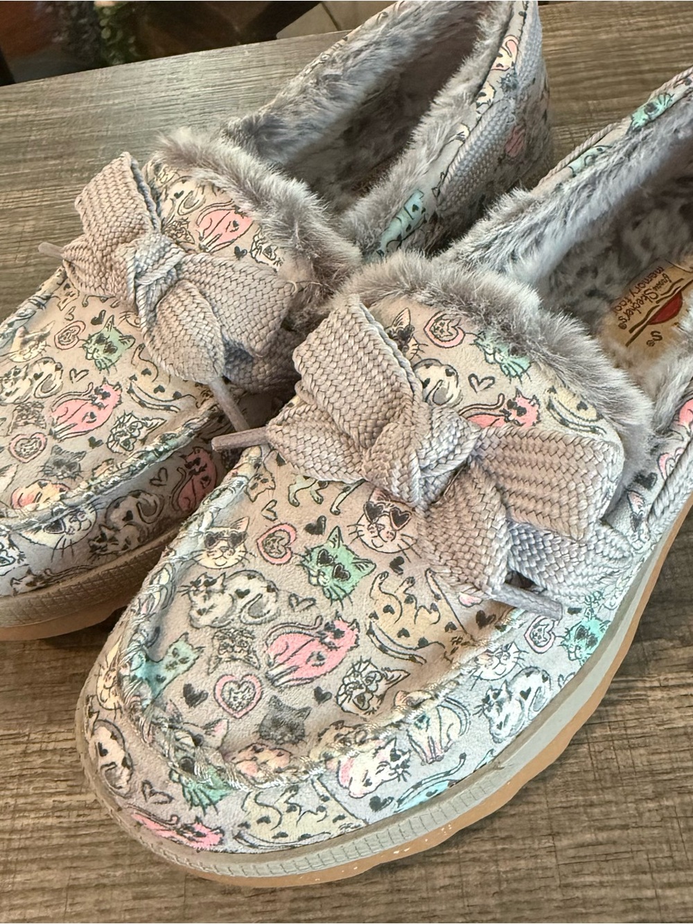 BOBS by Skechers Cat Cozies Cozy Chill Slippers Bow Cat Print Memory Foam
